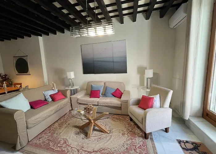 Jardin Bizcocheros Jerez de la Frontera